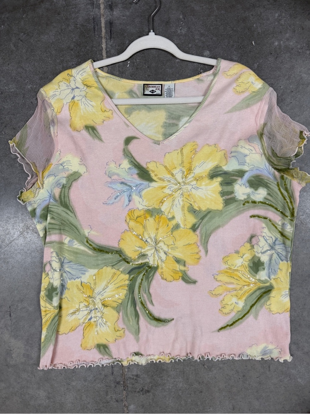 Caribbean Pink Short Sleeve V-Neck Top with Yellow Sequined Floral Print